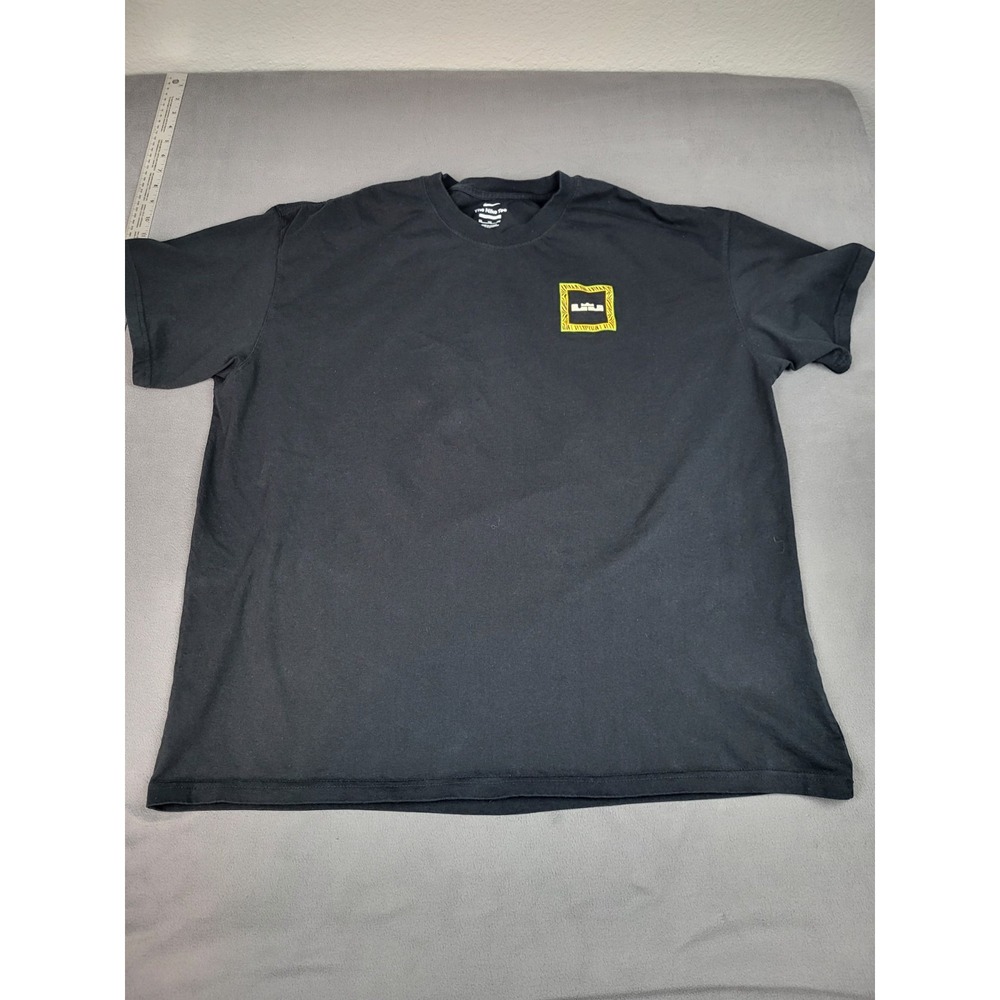 Lebron James Shirt‎ Mens XXL Black Colorful Crew Neck Lightweight Basketball Top